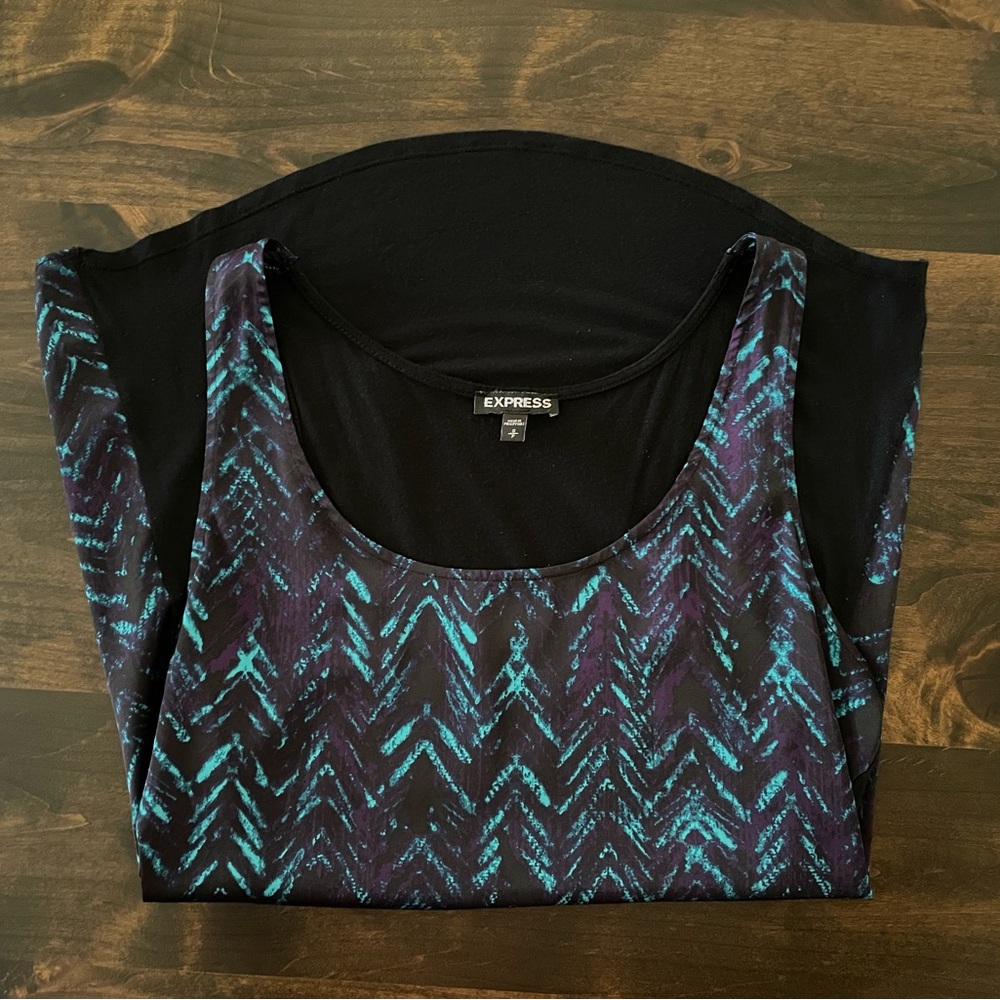 EXPRESS Chevron Pattern Tank Top - Picture 4 of 8